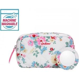 NWT bright daises quilted makeup bag with mirror